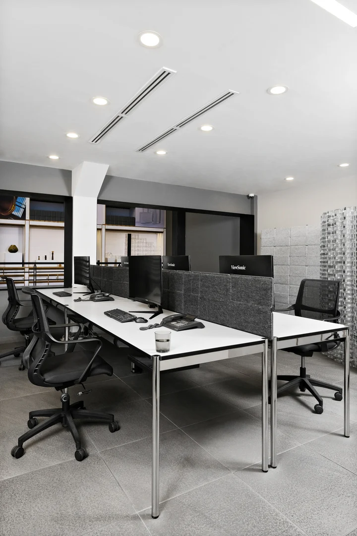 muebles usm historia adeyaka